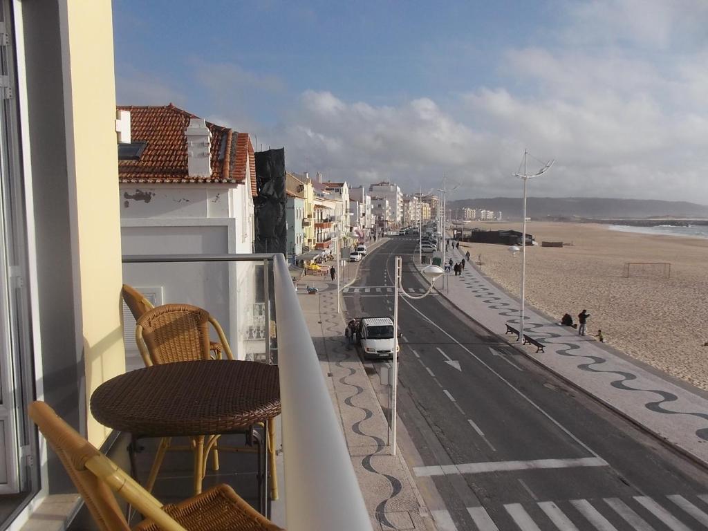 Hotel Na Crista Da Onda Nazaré Habitación foto